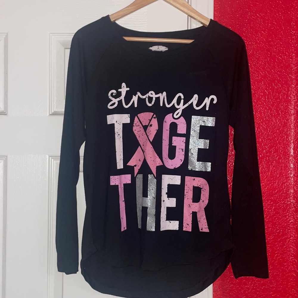 NWT black breast cancer awareness tee “stronger together “ size M and XL